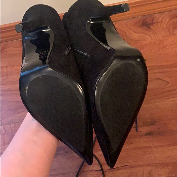 NEW NEVER WORN black lace up booties - Picture 5 of 6